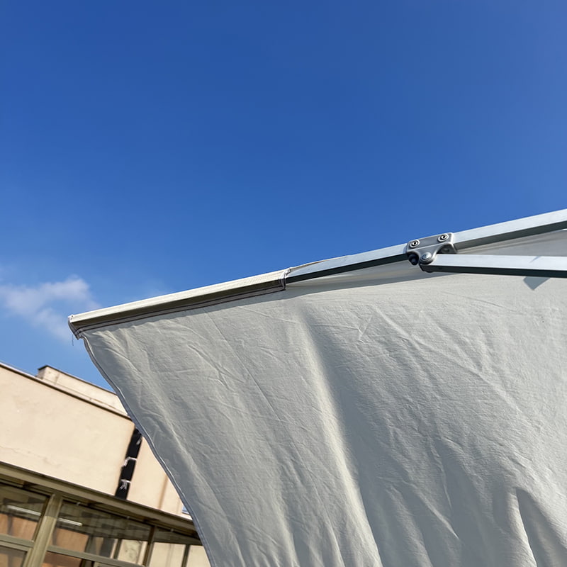 ร่มชายหาดตกแต่งยาง 2 เส้น 2.8*2.4 ม