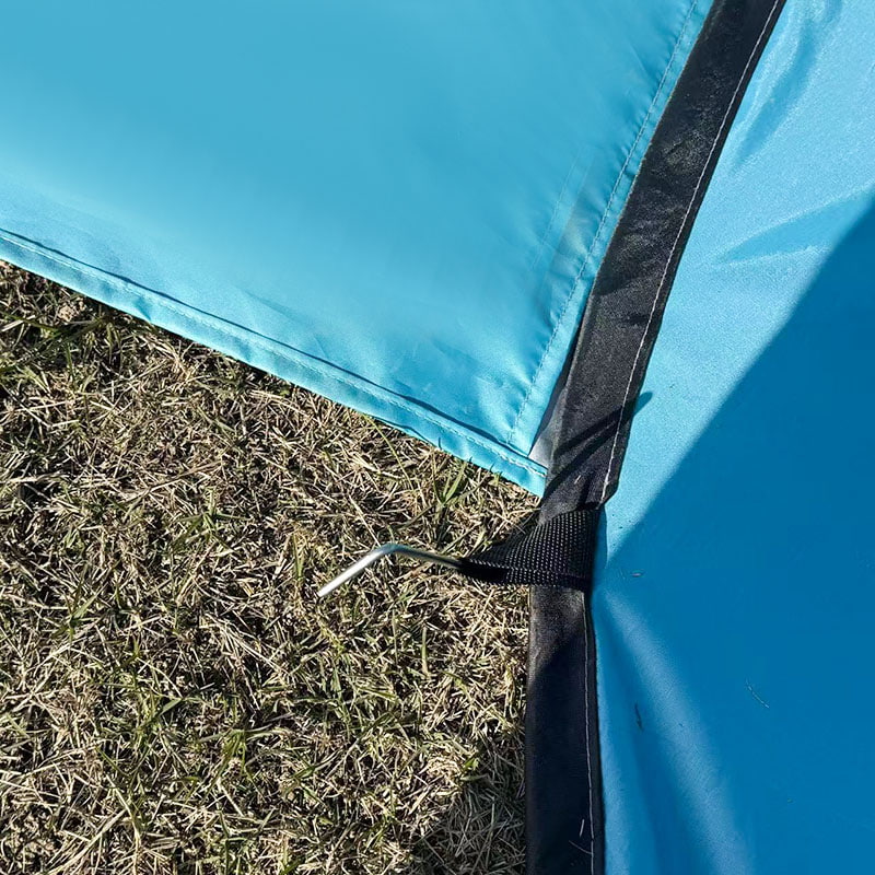 เต็นท์ชายหาดแบบพกพาติดตั้งด่วนสำหรับหลายคนกลางแจ้ง